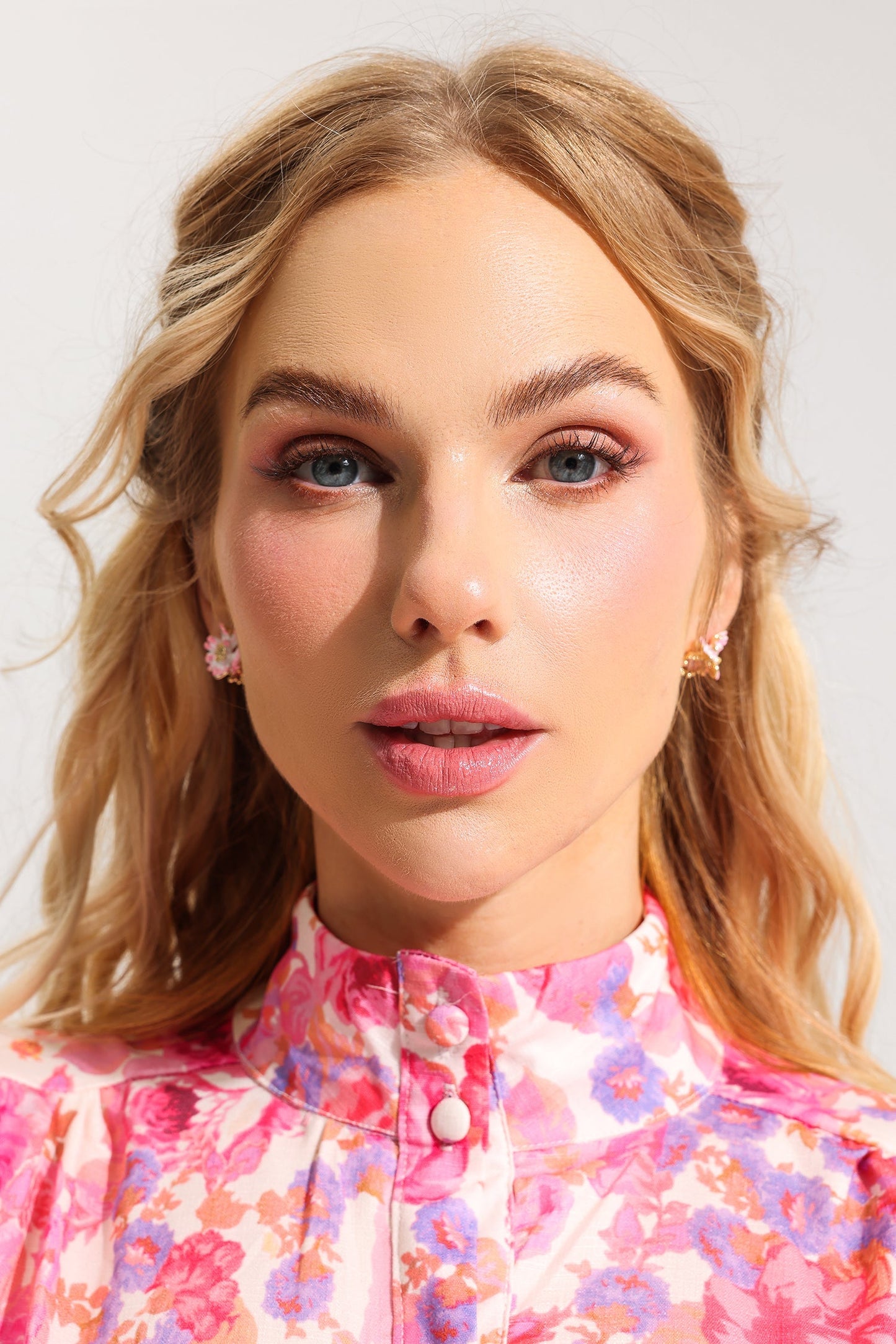 Floral Shape Metal Earrings