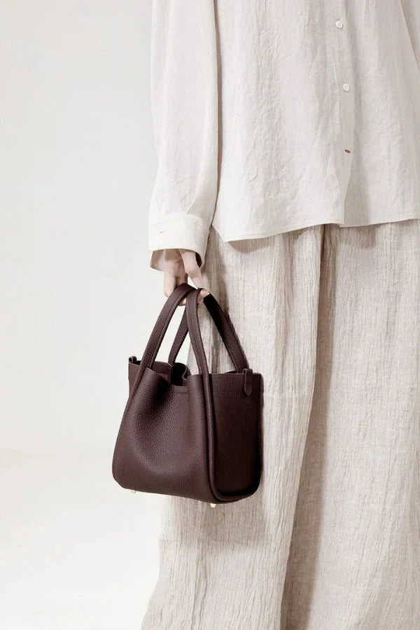 Minnie Medium Bucket Bag