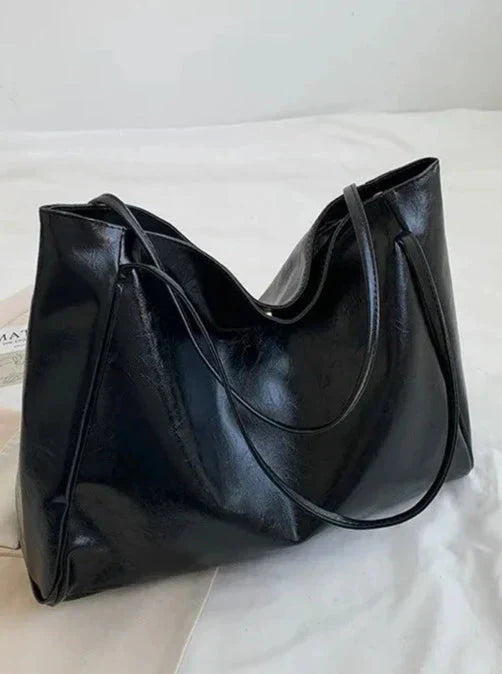 Svea Leather Shoulder Bag