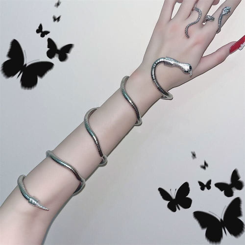 Serpentine decor gold arm cuff  | Festival Outfits Women