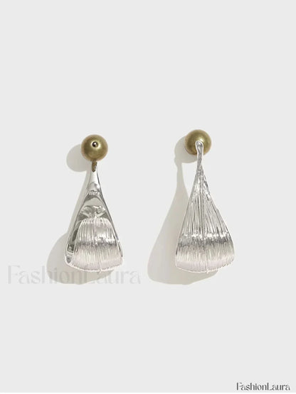 Shining Leaf Graceful Hoop Earnings